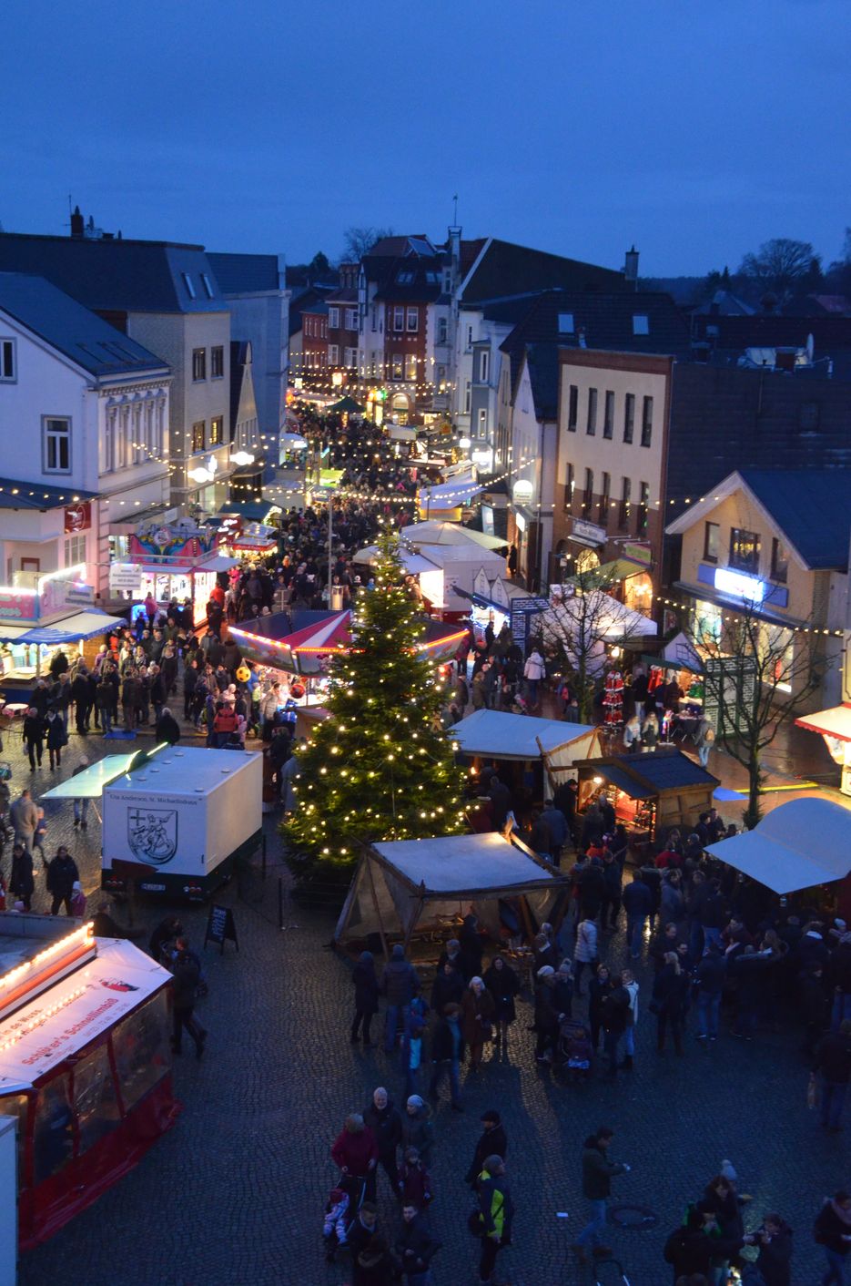 Barmstedter Weihnachtsmarkt aus der Vogelperspektive